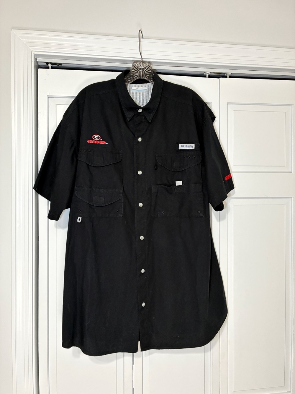 Columbia Black PFG GEORGIA BULLDOGS fishing Shirt